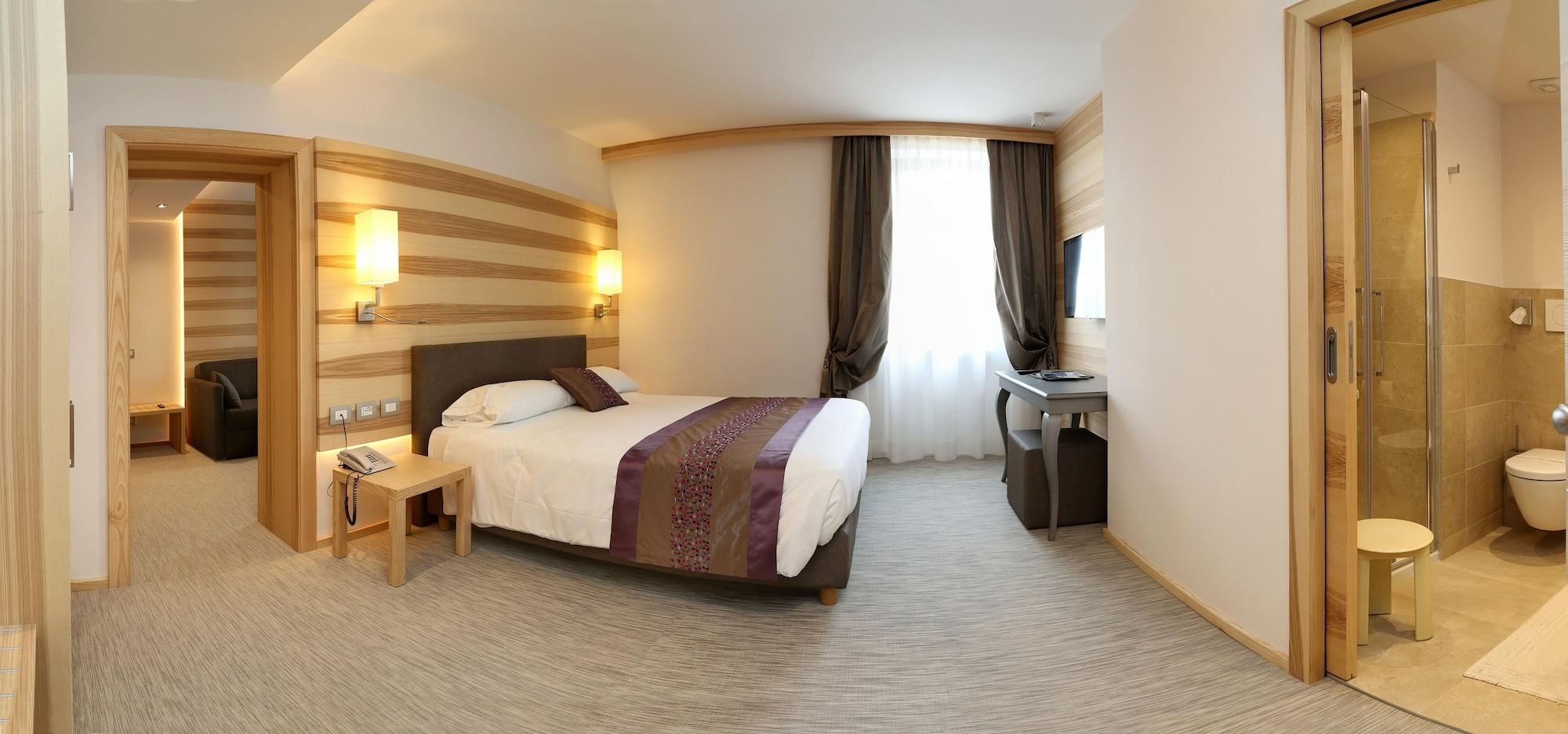 Hotel Garden Песк'єра-дель-Гарда Екстер'єр фото